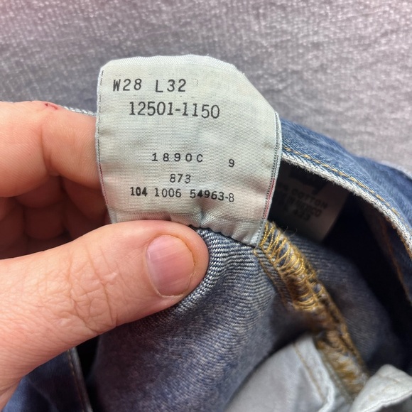 Levi’s 501 Vintage Fly Button Jeans Mens 28/32 100% Cotton Denim Blue Pants 1836 - Picture 4 of 11